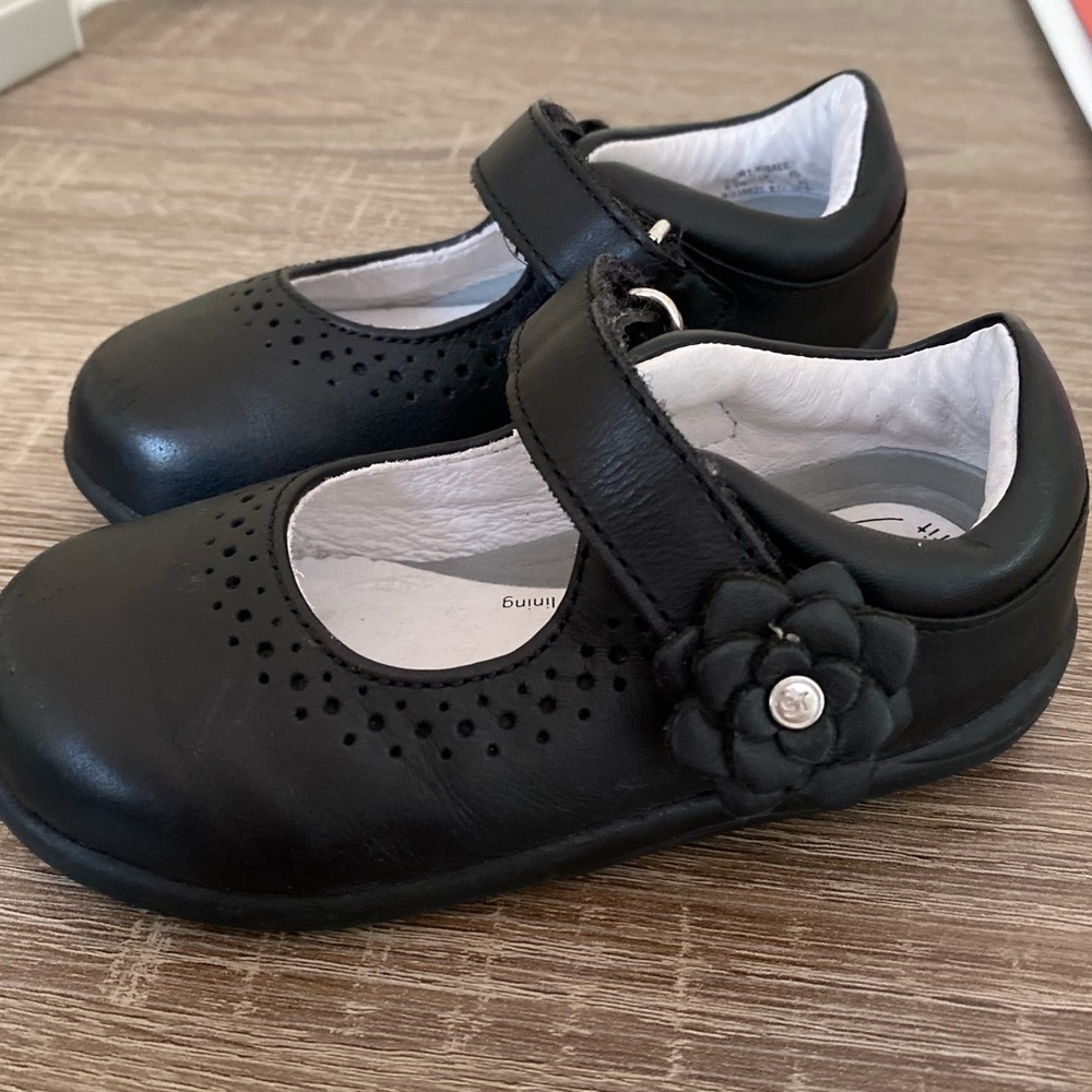 Stride Rite maryjane shoe